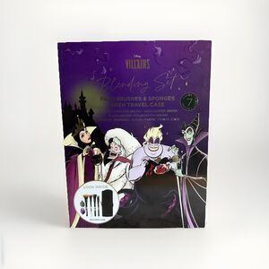 Disney VILLAINS Blending Face Brushes & Sponges Set Travel Case Collectors Box